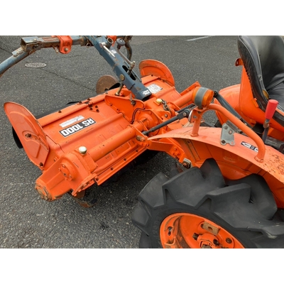 KUBOTA トラクター B6001D
