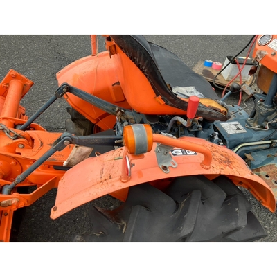 KUBOTA トラクター B6001D