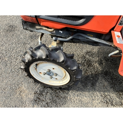 KUBOTA トラクター GB135