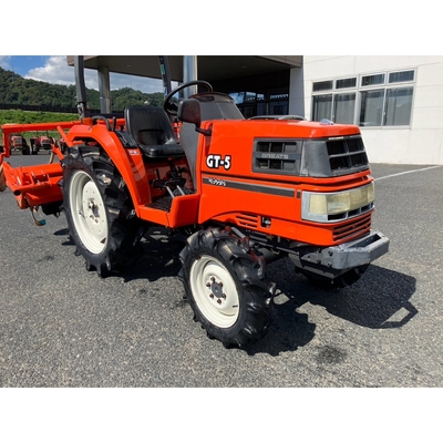 KUBOTA トラクター GT5