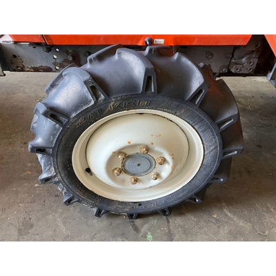 KUBOTA トラクター L1-275D
