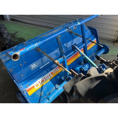 ISEKI トラクター TU240F