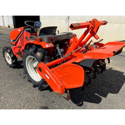 KUBOTA トラクター B52