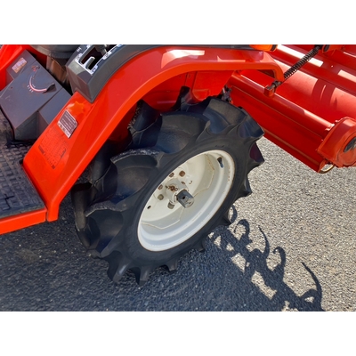 KUBOTA トラクター A-13