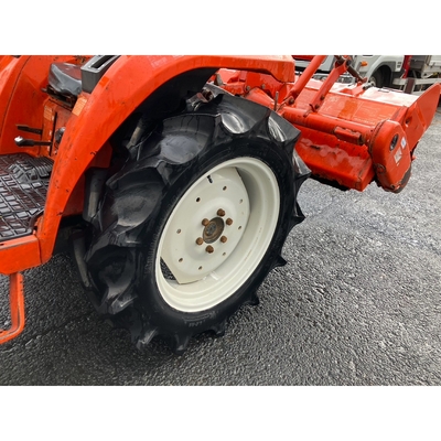KUBOTA トラクター GT3