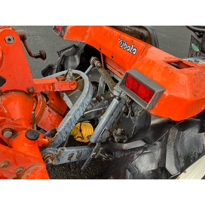 KUBOTA トラクター GT3