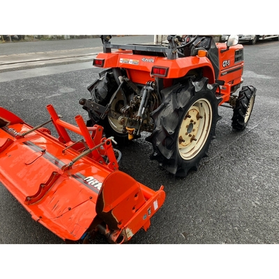 KUBOTA トラクター GT3