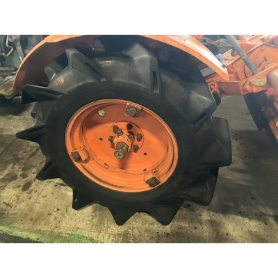 KUBOTA トラクター B7000D