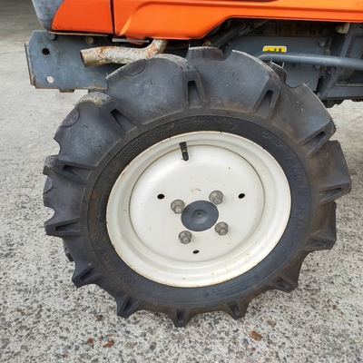 KUBOTA トラクター GB15
