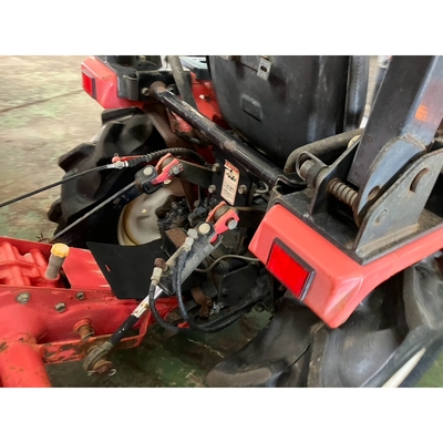 MITSUBISHI トラクター MT146