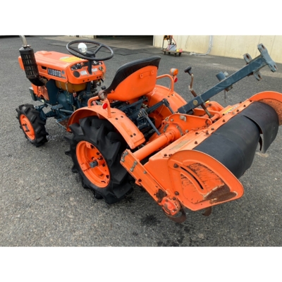KUBOTA トラクター B5001