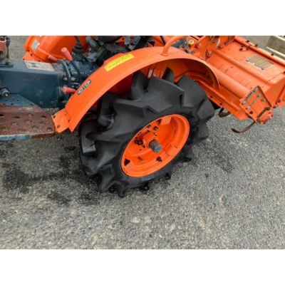 KUBOTA トラクター B5001