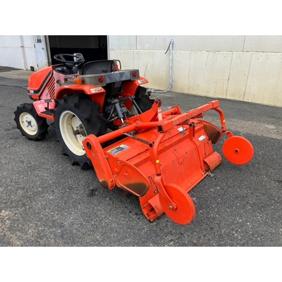 KUBOTA トラクター B52