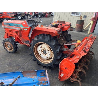 KUBOTA トラクター L1-225D