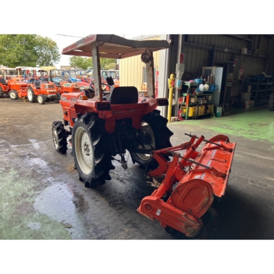 KUBOTA トラクター L1-235D
