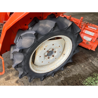 KUBOTA トラクター L1-235D