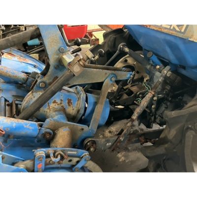 ISEKI トラクター TU217F