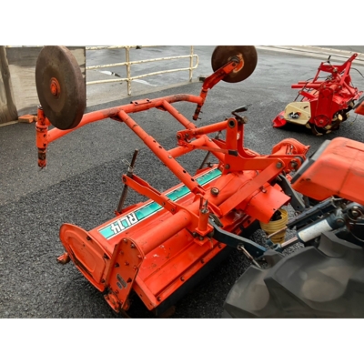 KUBOTA トラクター L1-205D