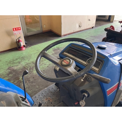 ISEKI トラクター TM15F