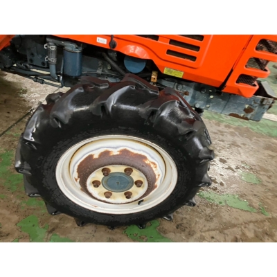KUBOTA トラクター L1-245