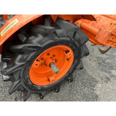 KUBOTA トラクター B6000