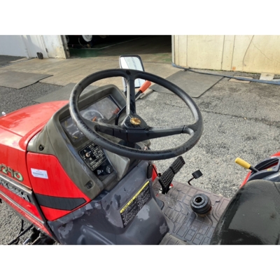 MITSUBISHI トラクター MT240