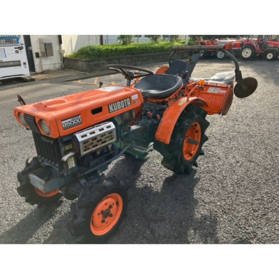 KUBOTA トラクター B5000