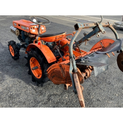 KUBOTA トラクター B5000