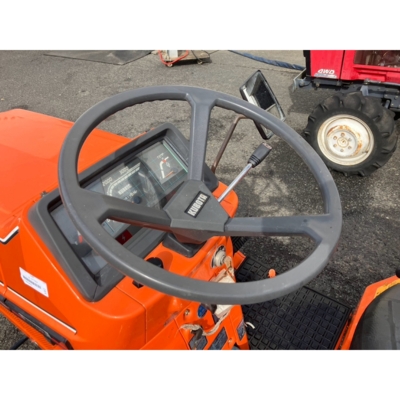 KUBOTA トラクター B1-15D