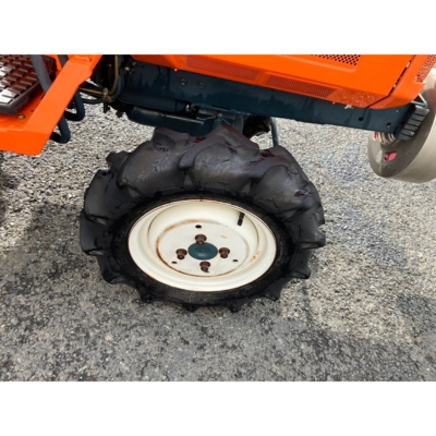 KUBOTA トラクター B1-15D