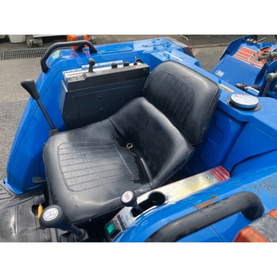 ISEKI トラクター TA207F