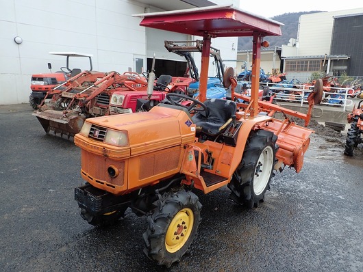 KUBOTA トラクター B1-16D