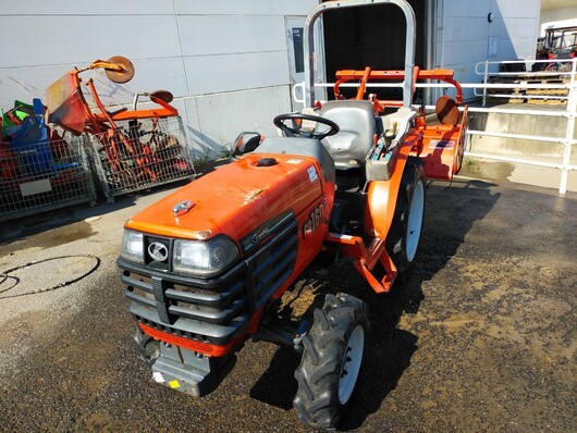 KUBOTA トラクター GB160