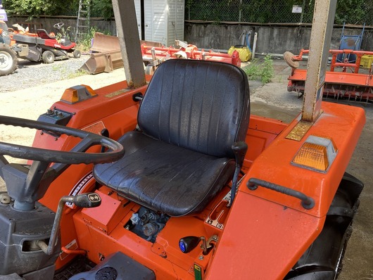 KUBOTA トラクター L1-225D