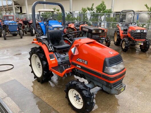 KUBOTA トラクター A195