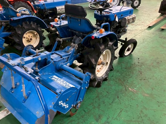 ISEKI トラクター TX1300S