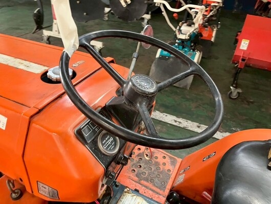 KUBOTA トラクター  B1200D