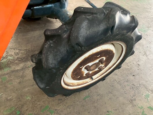 KUBOTA トラクター  B1200D