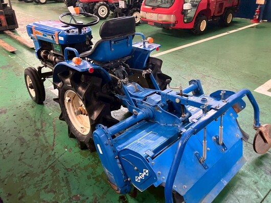 ISEKI トラクター TX1300S