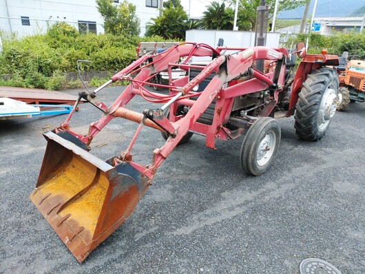 Massey Ferguson トラクター MF240