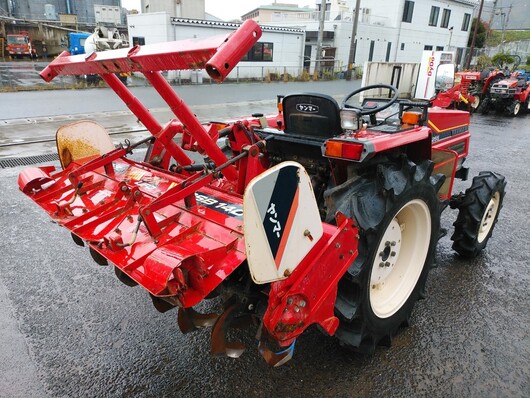 YANMAR トラクター F255D
