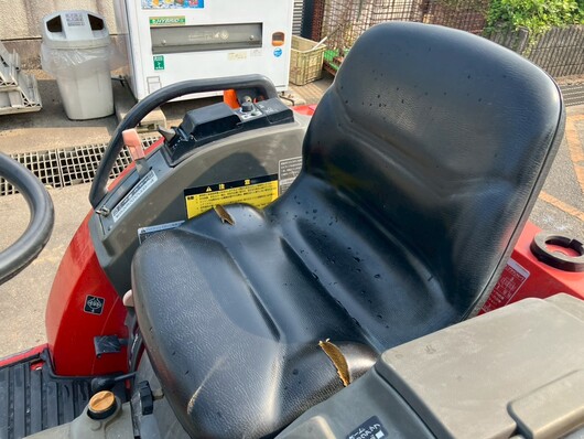 YANMAR トラクター F180D