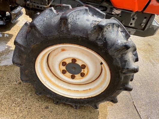 KUBOTA トラクター GB180