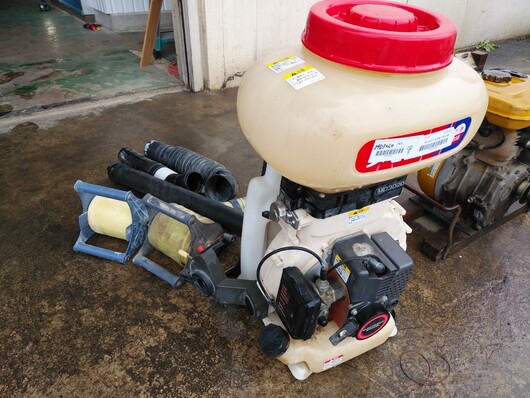 MARUYAMA 背負動力散布機 MD-3020