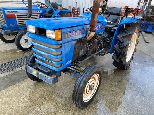 ISEKI トラクター TS2210S