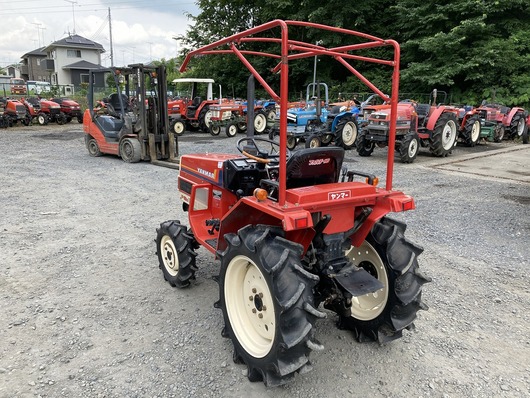 YANMAR トラクター  F16D