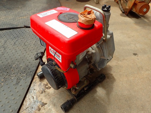 MITSUBISHI エンジンポンプ G222P