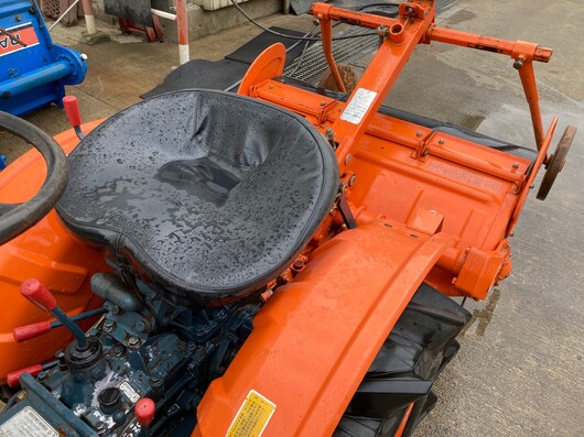 KUBOTA トラクター B6000D