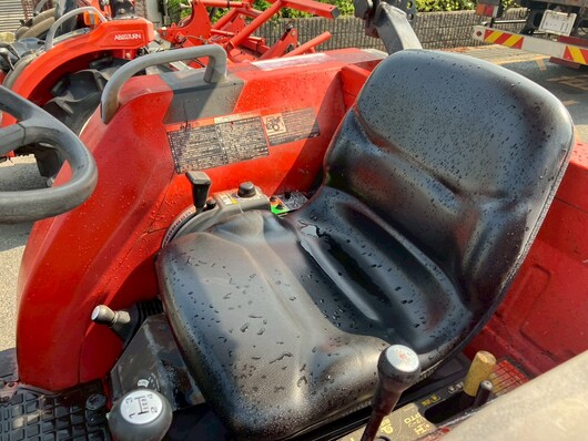 MITSUBISHI トラクター MT246D