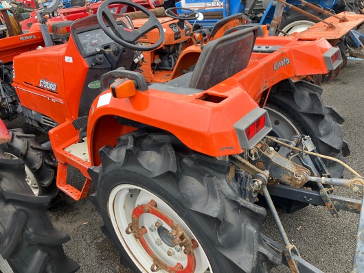 KUBOTA トラクター X20D